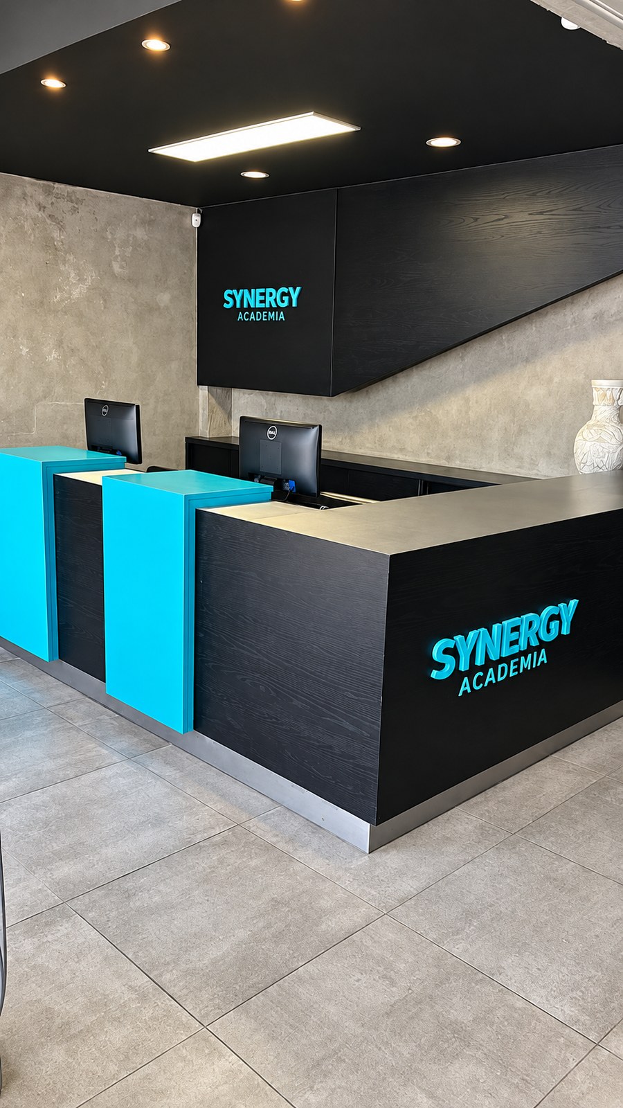 Recepção da Synergy Academia, no Niterói em Canoas